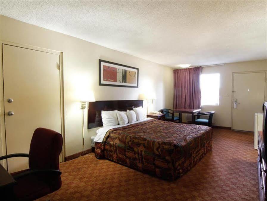 M Star Norfolk Virginia Beach ภายนอก รูปภาพ